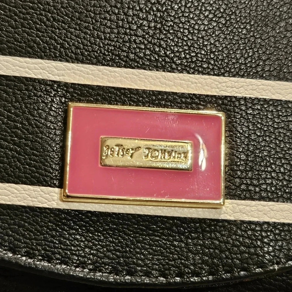 Betsey Johnson Faux Leather Backpack Furry Stuffed Heart - Picture 10 of 16